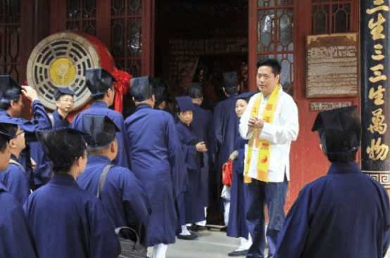 芷江道士最新视频,芷江道士的最新视频,探寻古老文化与现代魅力的交融,芷江道士探寻古老文化与现代魅力的交融,最新视频发布