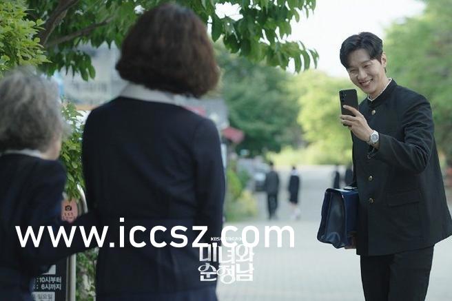 最新男同志ideos,最新男同志生活方式的探索与思考,最新男同志生活方式的探索与思考,揭示最新男同志IDEOS趋势