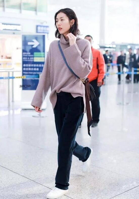 最新明星穿搭,最新明星穿搭，引领潮流风尚的时尚先锋，最新明星穿搭引领潮流风尚，时尚先锋大揭秘