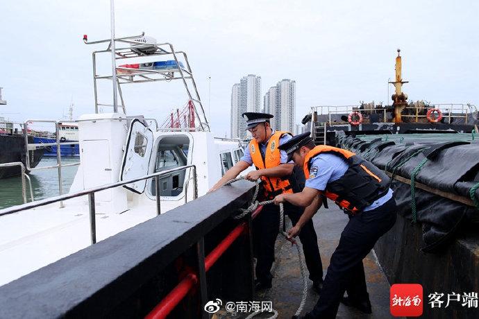 警察提前退休最新政策,警察提前退休最新政策,重塑职业生涯规划与未来展望,警察提前退休最新政策,重塑职业生涯与未来展望展望