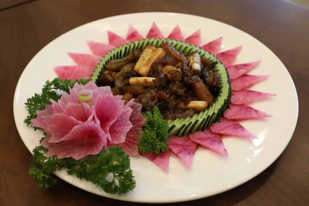 最新清真特色菜,最新清真特色菜，探索美味与文化的交融，清真美食探索，最新特色菜的美味与文化交融