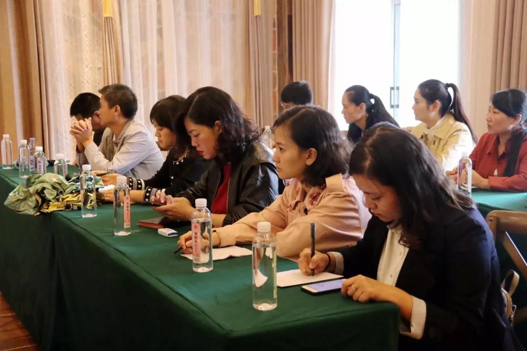 最新邮政战略,最新邮政战略,重塑连接的力量,最新邮政战略,重塑连接的力量,引领未来邮政发展之路